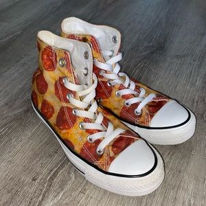 Pizza Converse